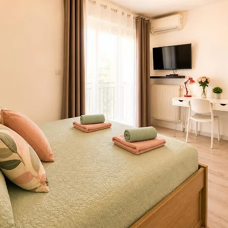 Apartment Cozy Studio, 2-min Walk To And Promenade *