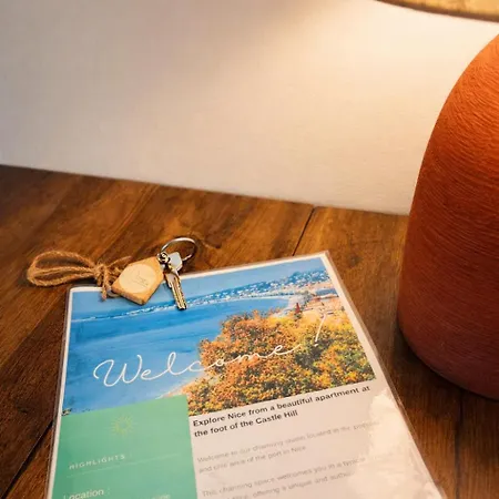 Appartement Rénové Climatisé Confort - Lit Queen Size - Emplacement Idéal Près Des Plages Nice