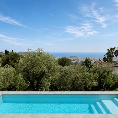 Villa, Piscine Et Vue Exceptionnelle A Holiday home
