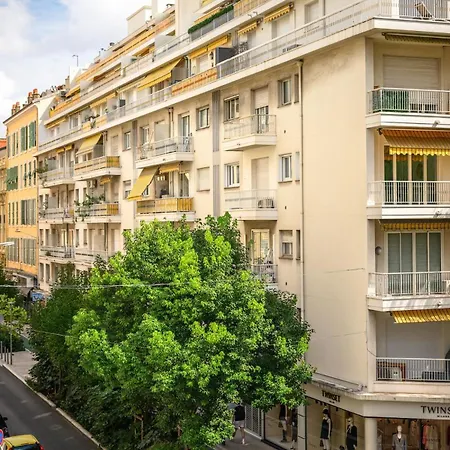 Cosy Climatise Carre D 'or De Nice