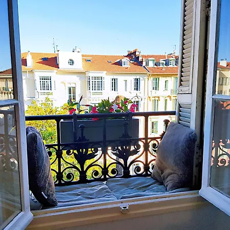 Appartement 28 M2 Hypercenter Garden View Elevator