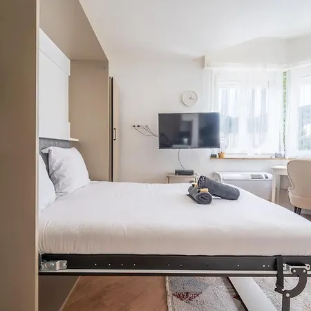 Apartment Chateauneuf Nice