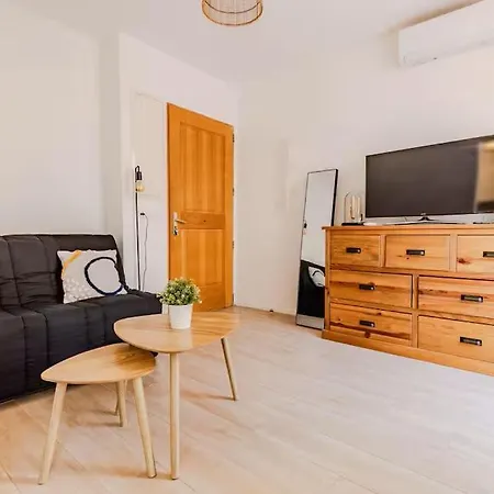 Apartment Proche De La Vieille Et Promenade Des *