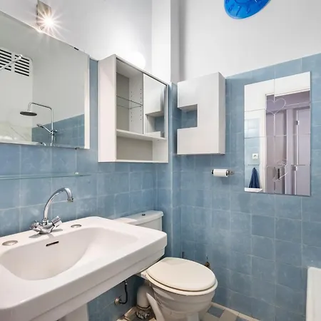 French Vintage Apartment Nice