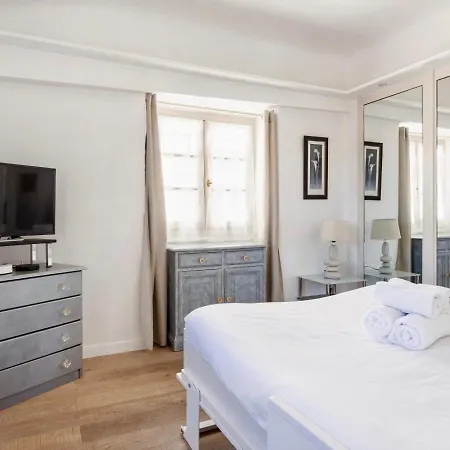 Au Coeur Du Vieux Nice, Plages&promenade Des 2min A Pied Appartement