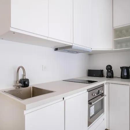 Appartement Terrasse 1 Mn De La *