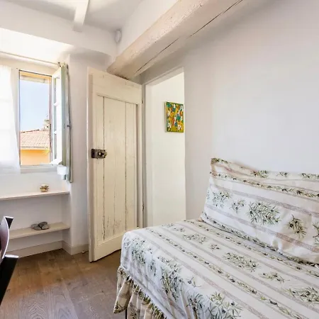 Appartement Au Coeur Du Vieux Nice, Plages&promenade Des 2min A Pied