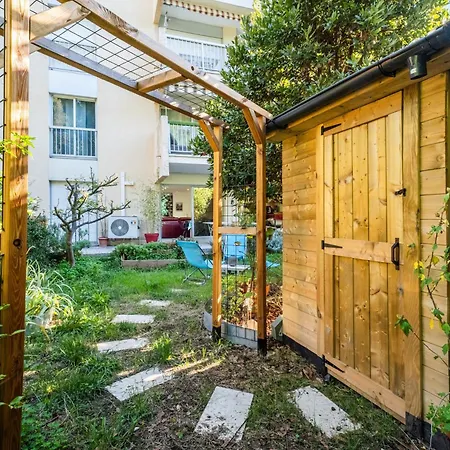Spacieux En Rez De Jardin Apartment