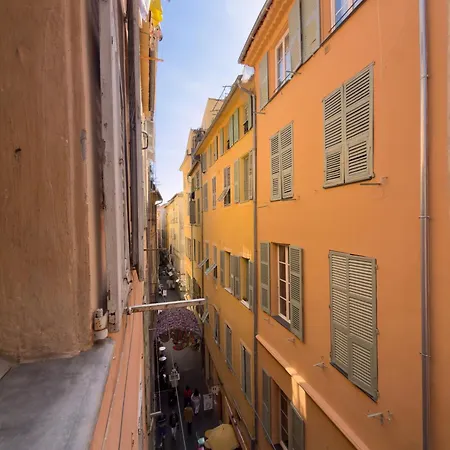 Apartment Droite 6 Pers Vieux Hyper Centre Wifi