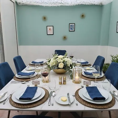 Spacious New Near Promenade Up To 6 With Ac Apartment *