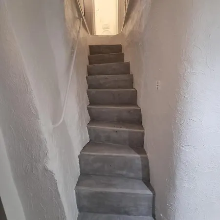 Apartment Petit Duplex, Vieux Nice, Proche A La Nice