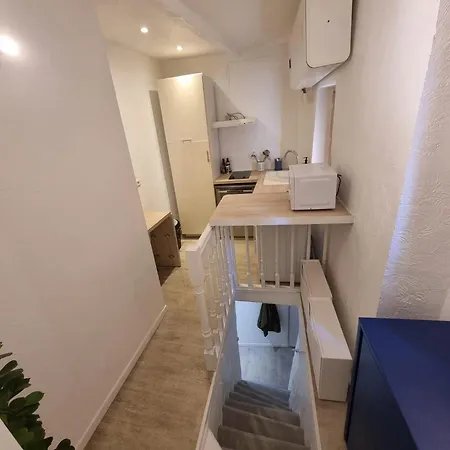 Apartment Petit Duplex, Vieux Nice, Proche A La Nice