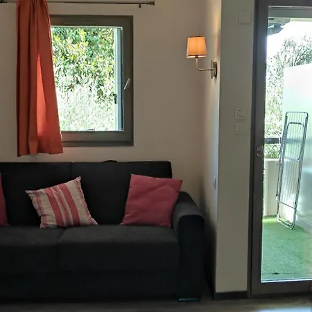 Les Palmiers Apartment