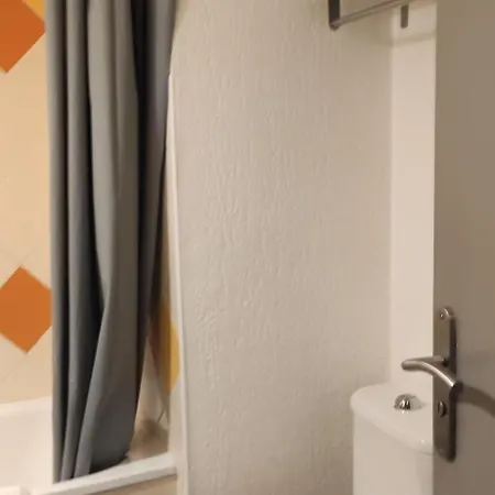 Les Palmiers Apartment