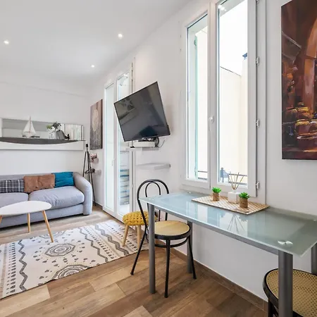 City-center 80m To The Sea / Nice