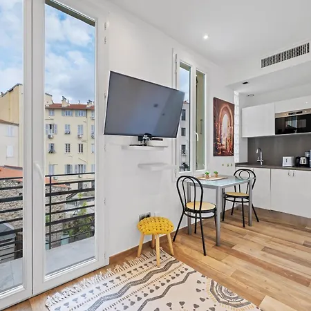 City-center 80m To The Sea / Appartement Nice