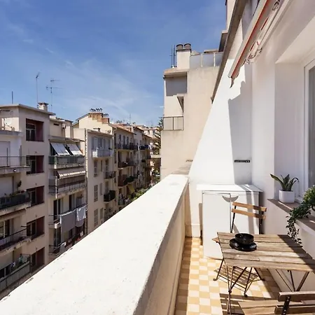 Cosy Climatise Avec Balcon Hypercentre *