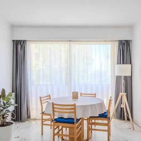 Apartment Vue Mer, A 5min A Pied, Acces Direct En Tramway Nice