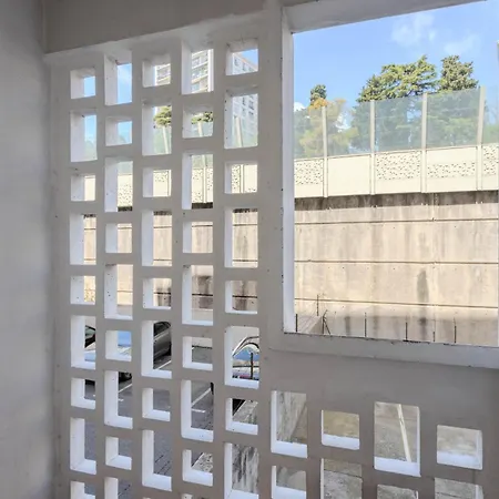 Apartment Vue Mer, A 5min A Pied, Acces Direct En Tramway Nice