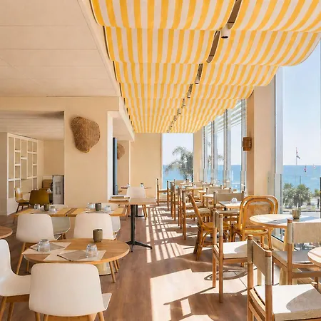 Mercure Promenade Des
