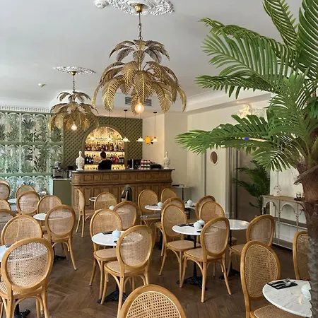 La Victor Hugo Hotel 3*