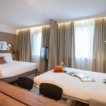 Hotel Novotel Airport 4*