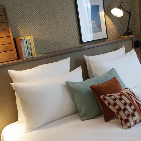 Novotel Airport 4* Nice