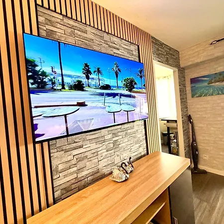 Apartment Center Side Free Paddle Beautiful Terrace *