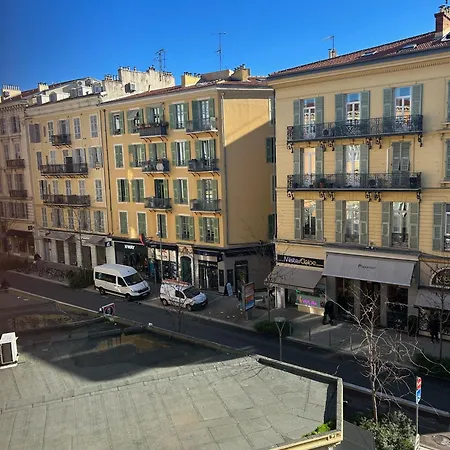 Carré D'or - Centre *