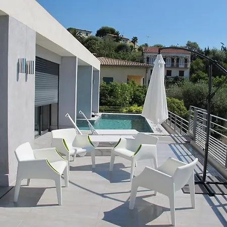 Location - 5* St Pancrace Villa