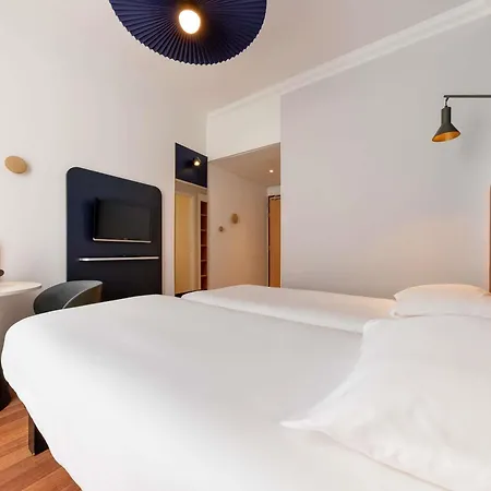 Ibis Centre Notre Dame Hotel 3*