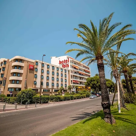 Ibis Aéroport Promenade Des Hotel