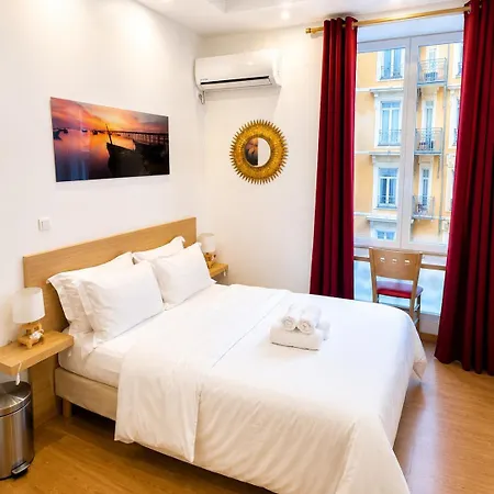 Akantha Aparthotel 3*