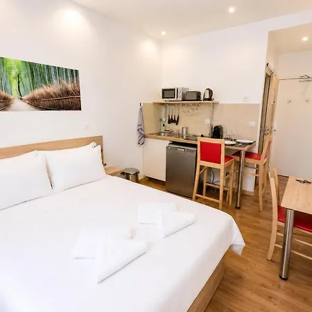 Aparthotel Akantha
