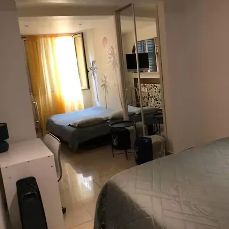 Summer Studio, 4 Persons, Mobile Ac, Old Town Appartement