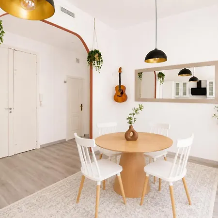 Appartement L'échappée De Riviera I Centre-ville I Climatisé I Proche Gare Et I Idéal Couple Et Famille