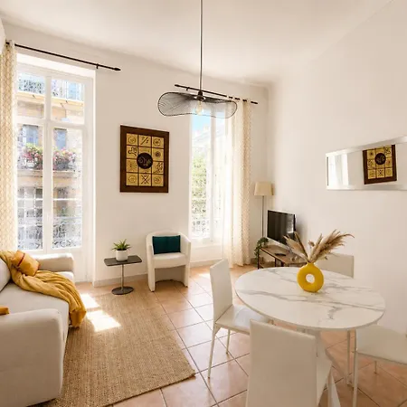 L'échappée De Riviera I Centre-ville I Climatisé I Proche Gare Et I Idéal Couple Et Famille Appartement *