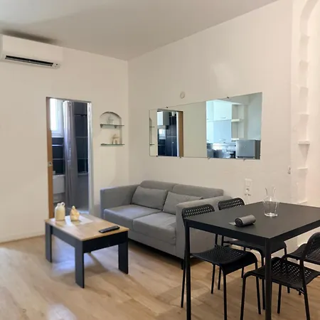 Apartment Lovely 3 Riquier Next To Port With Ac!