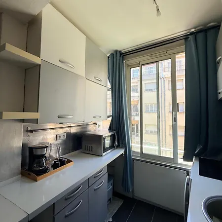 Apartment Lovely 3 Riquier Next To Port With Ac!