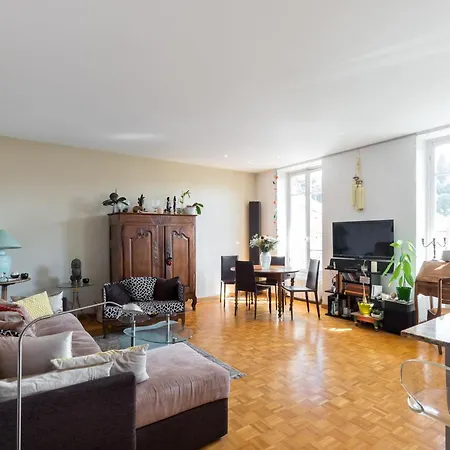 Appartement Beautiful 85m Near The Historic Center