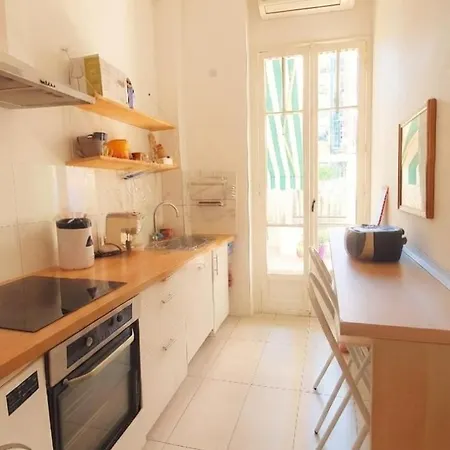 Dolce Bilocale Con Terrazzo