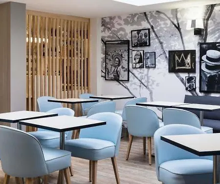 Ibis Styles Centre Port Hotel Nice