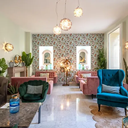 Hotel La Promenade 4*
