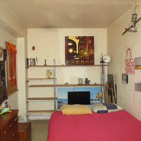 Appartement De 2 Avec Vue Sur La A A 3 Km De La Nice