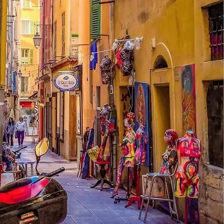 Homestay D Avec Clim Terrasse Et Petit Dejeuner Hauteurs De
