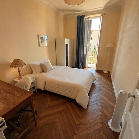 Appartement Lovely With View