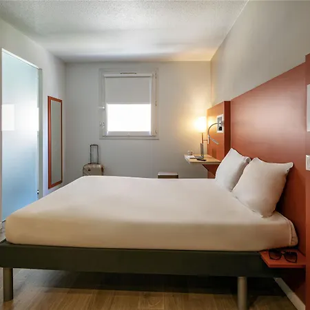 Ibis Budget Californie Lenval 2* Nice