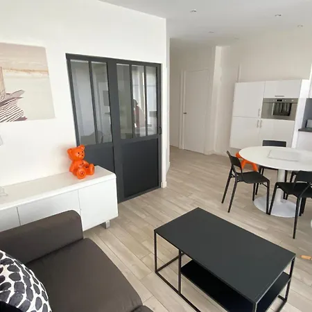 Apartment Carre D'or Super 2 Pieces