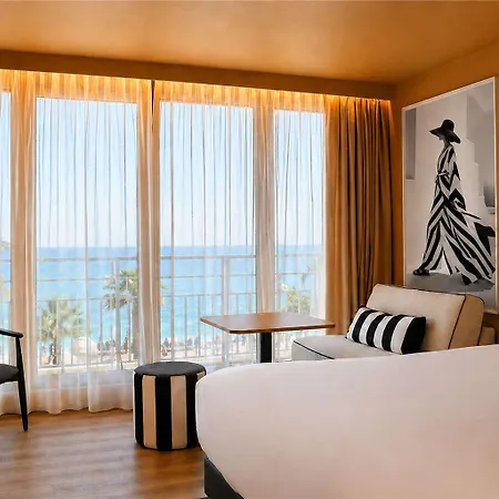 Hotel Mercure Promenade Des