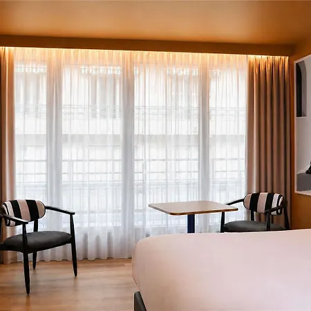 Hotel Mercure Promenade Des 4*